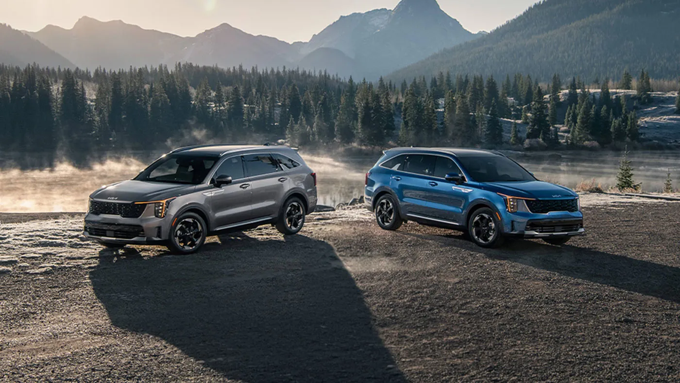 2027 Kia Sorento Hybrid vs. Plug-In Hybrid