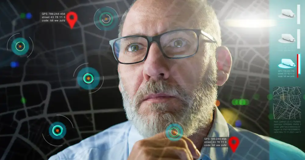 Kia Fleet customer looks at a map with locations of his GPS tracked fleet vehicles. 