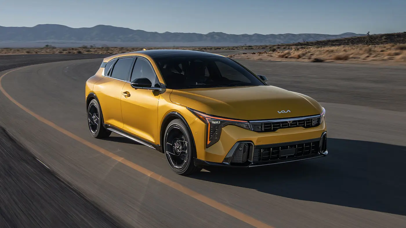2026 Kia K4 Hatchback exterior