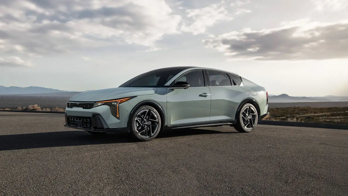 Kia K4-Sedan
