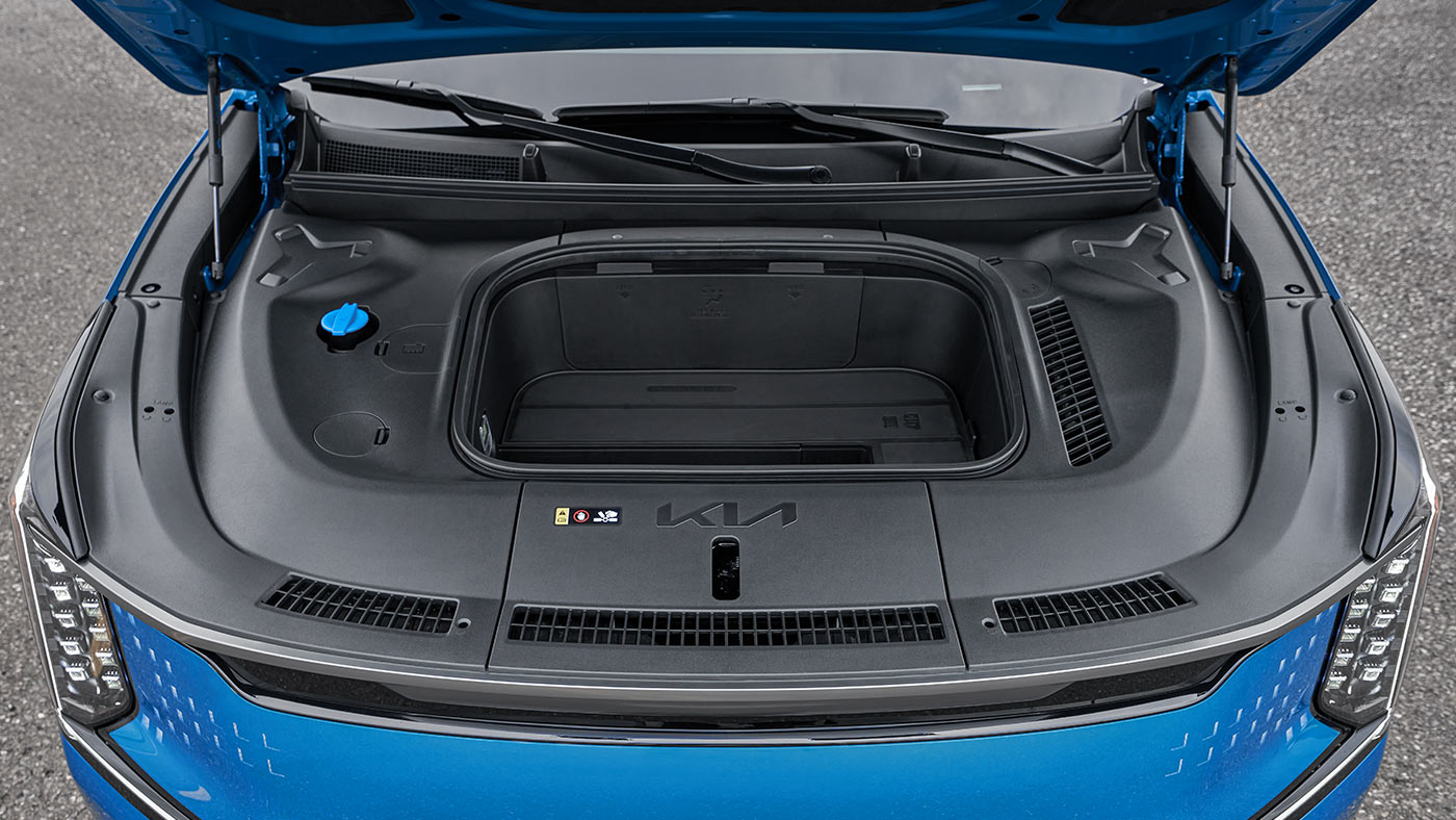 Kia EV9 front trunk storage space.