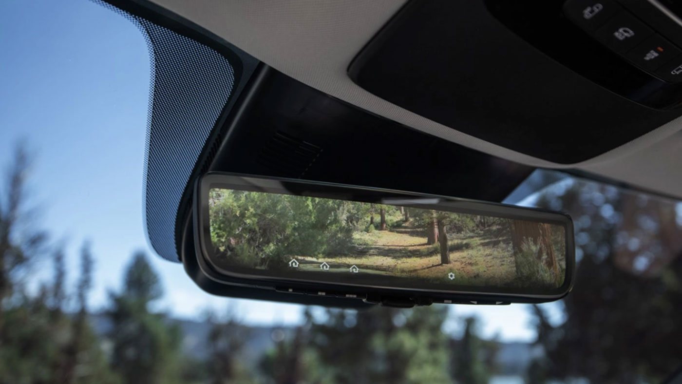Le rétroviseur intérieur à affichage numérique complet de Kia Carnival.
