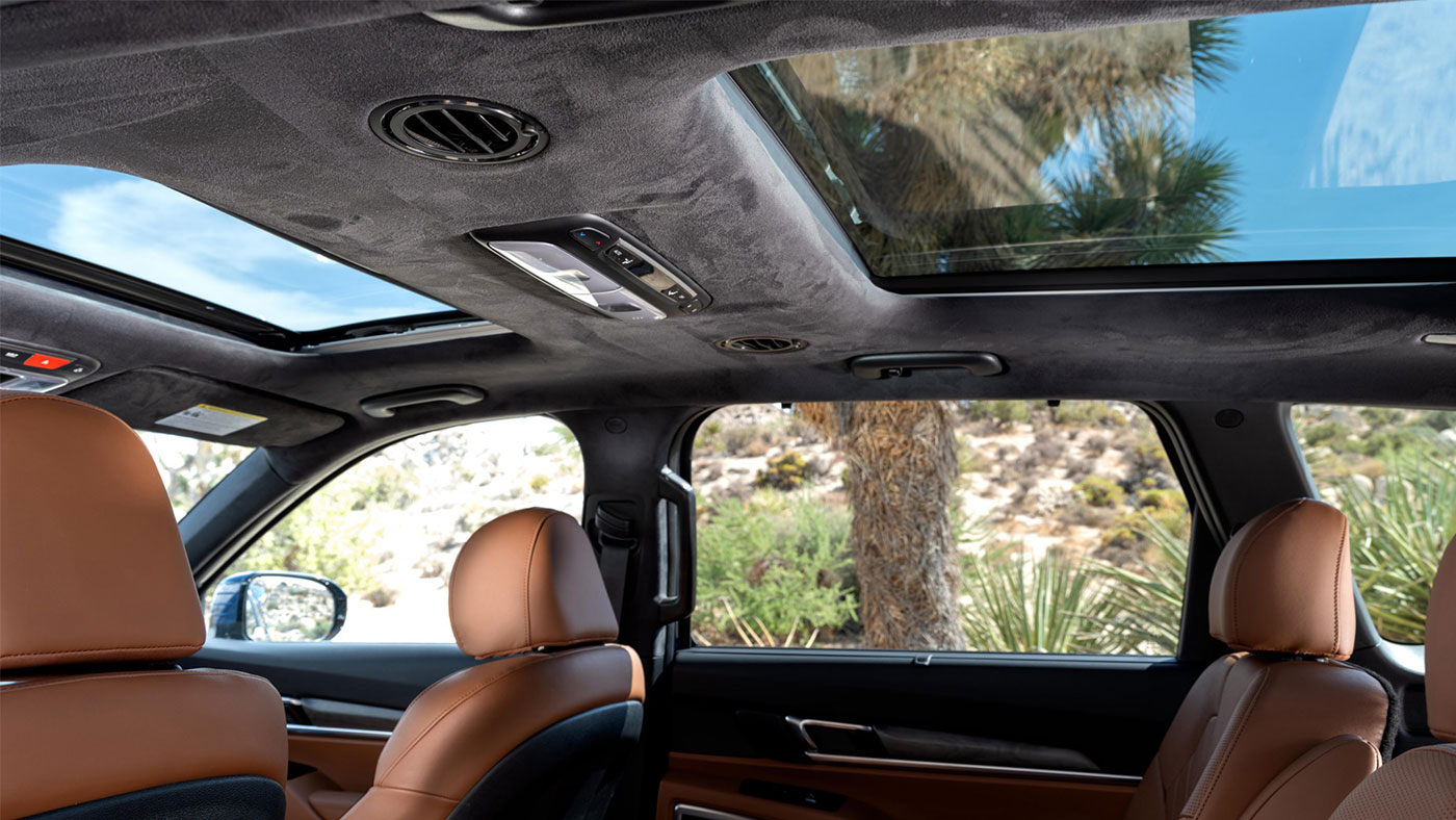 The Telluride with available Dual Sunroof.