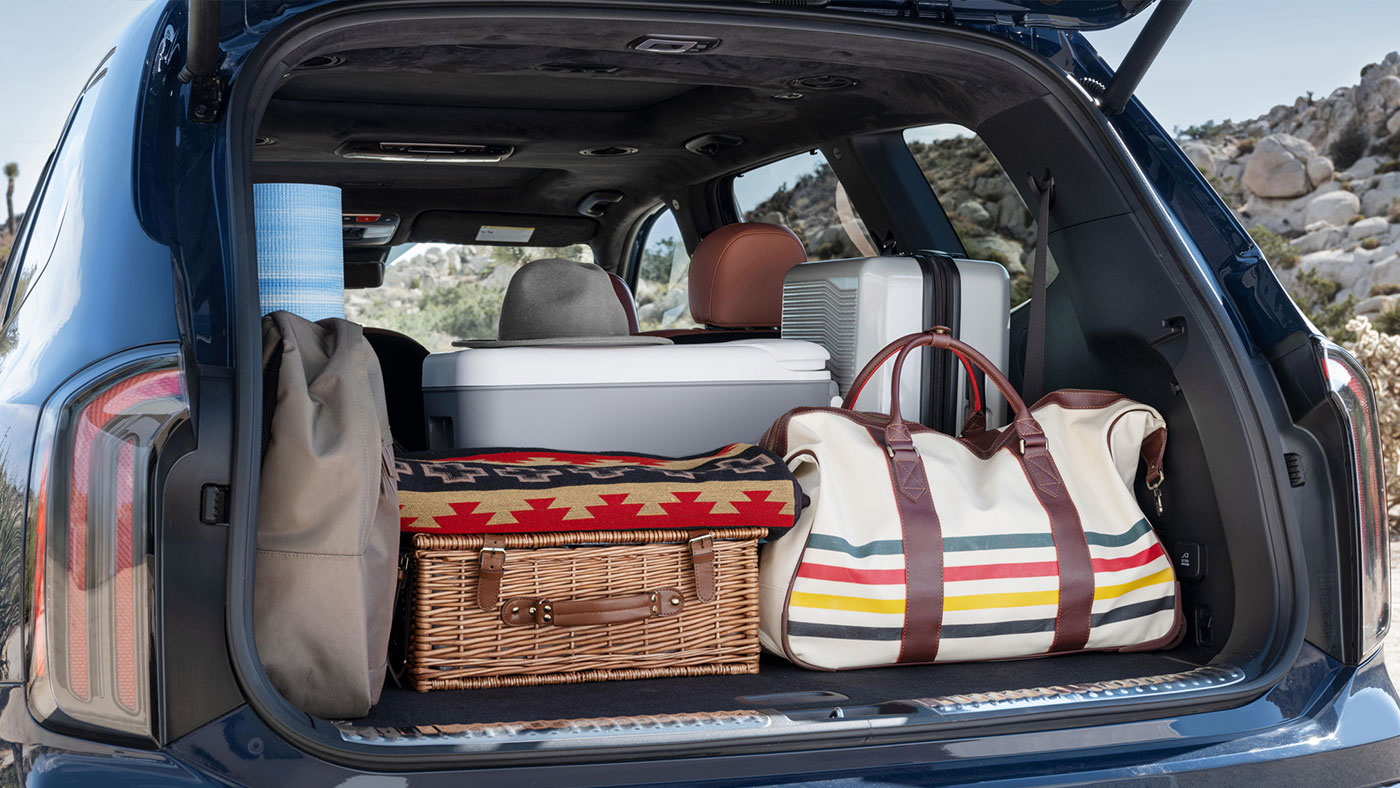 Kia Telluride with Smart Power Liftgate with Away Close.