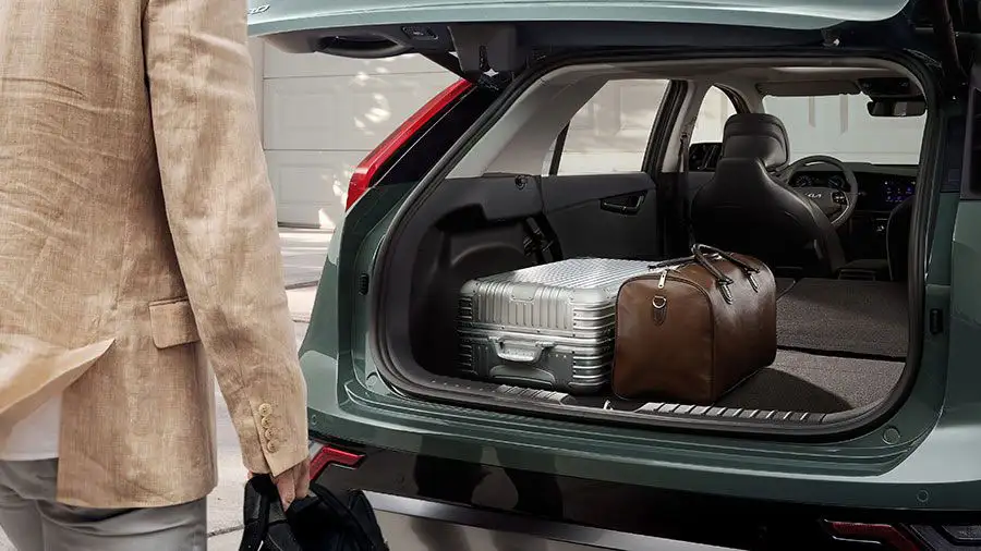 Niro EV with available smart power liftgate to access cargo space.