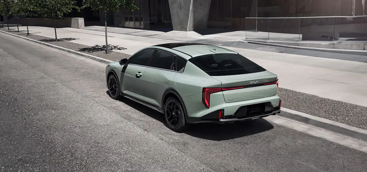 2025 Kia K4 rear exterior sporty design